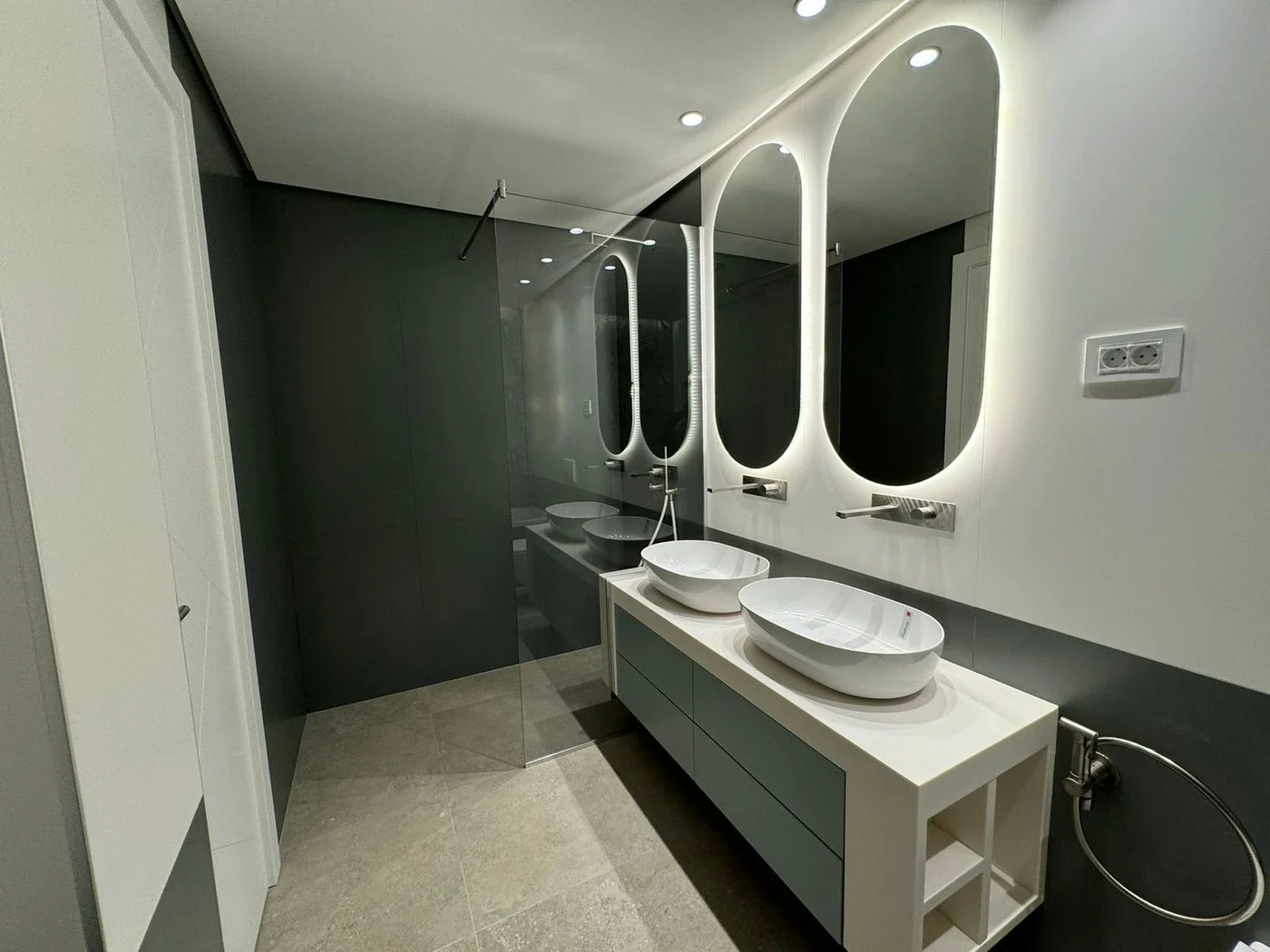 stan na prodaju Novi Sad 168m2 520294