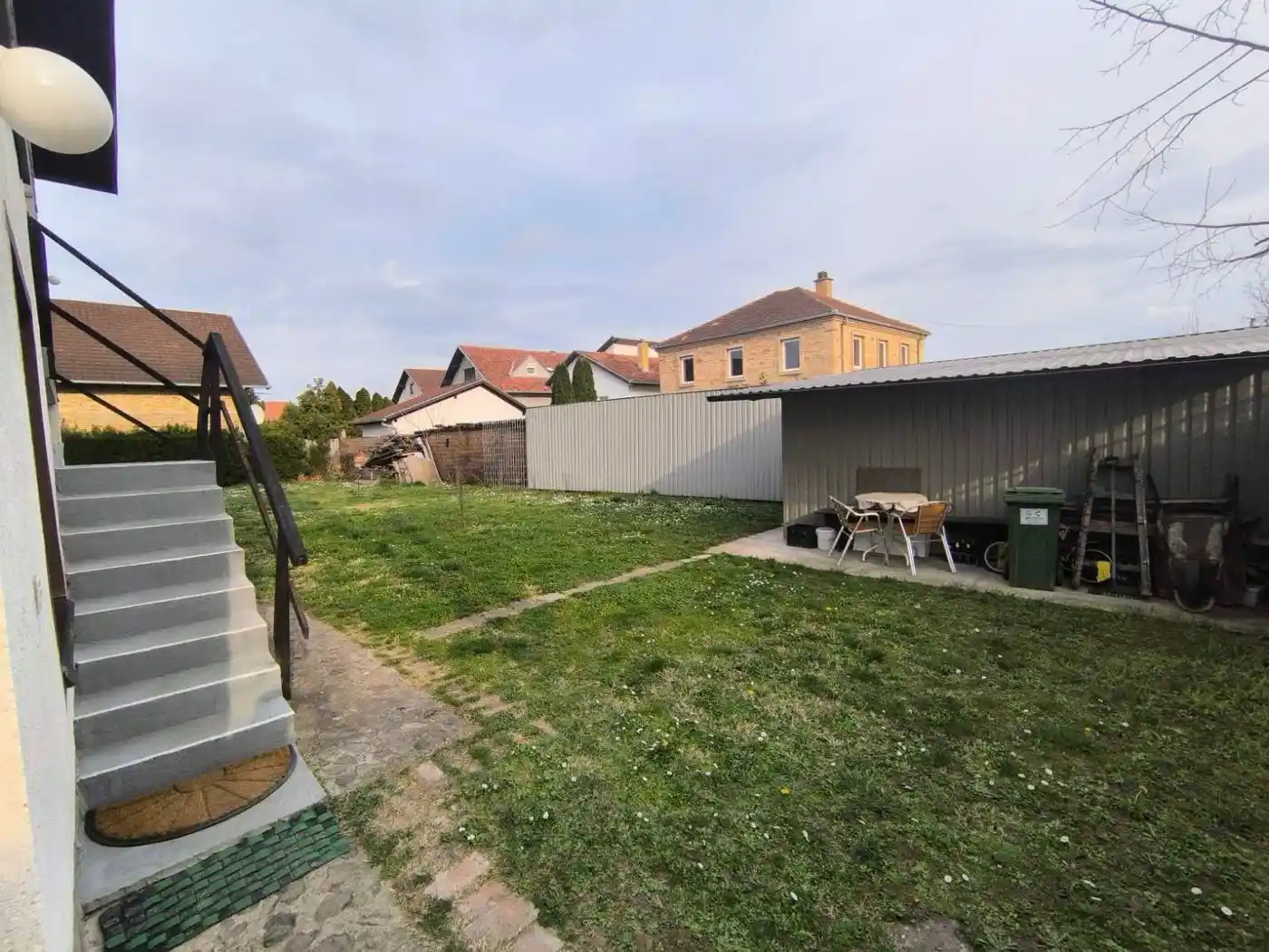 kuca na prodaju Novi Sad 360m2 525047