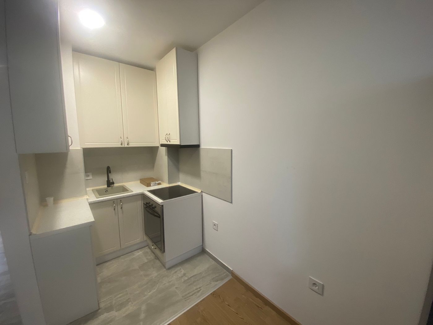 stan na prodaju Novi Sad 44m2 513004