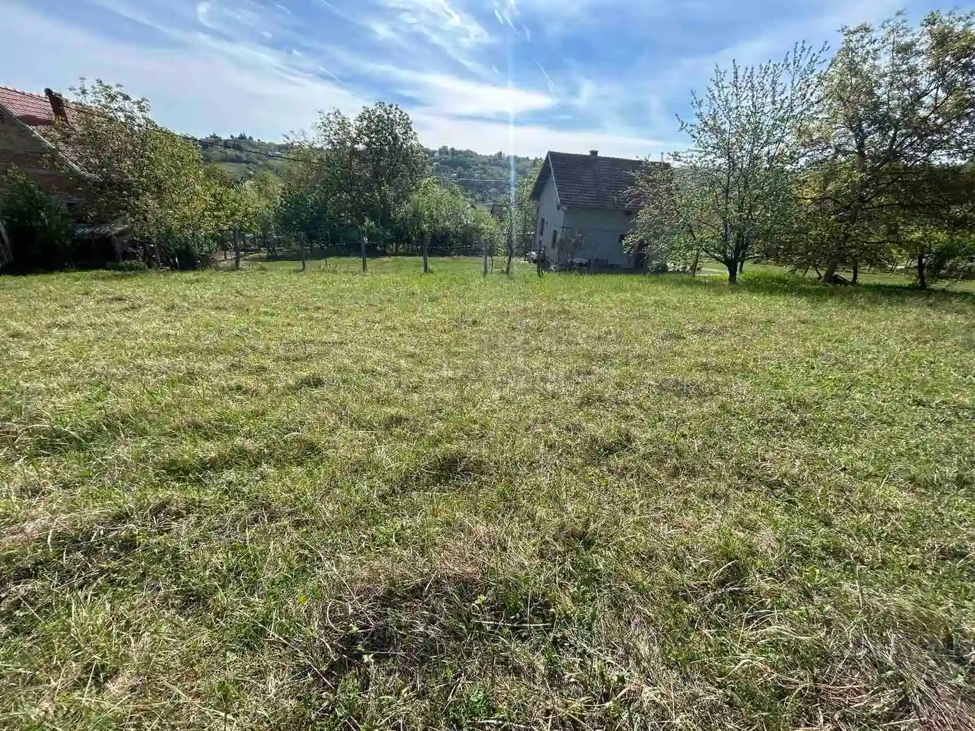 plac na prodaju Sremska Kamenica 800m2 574185