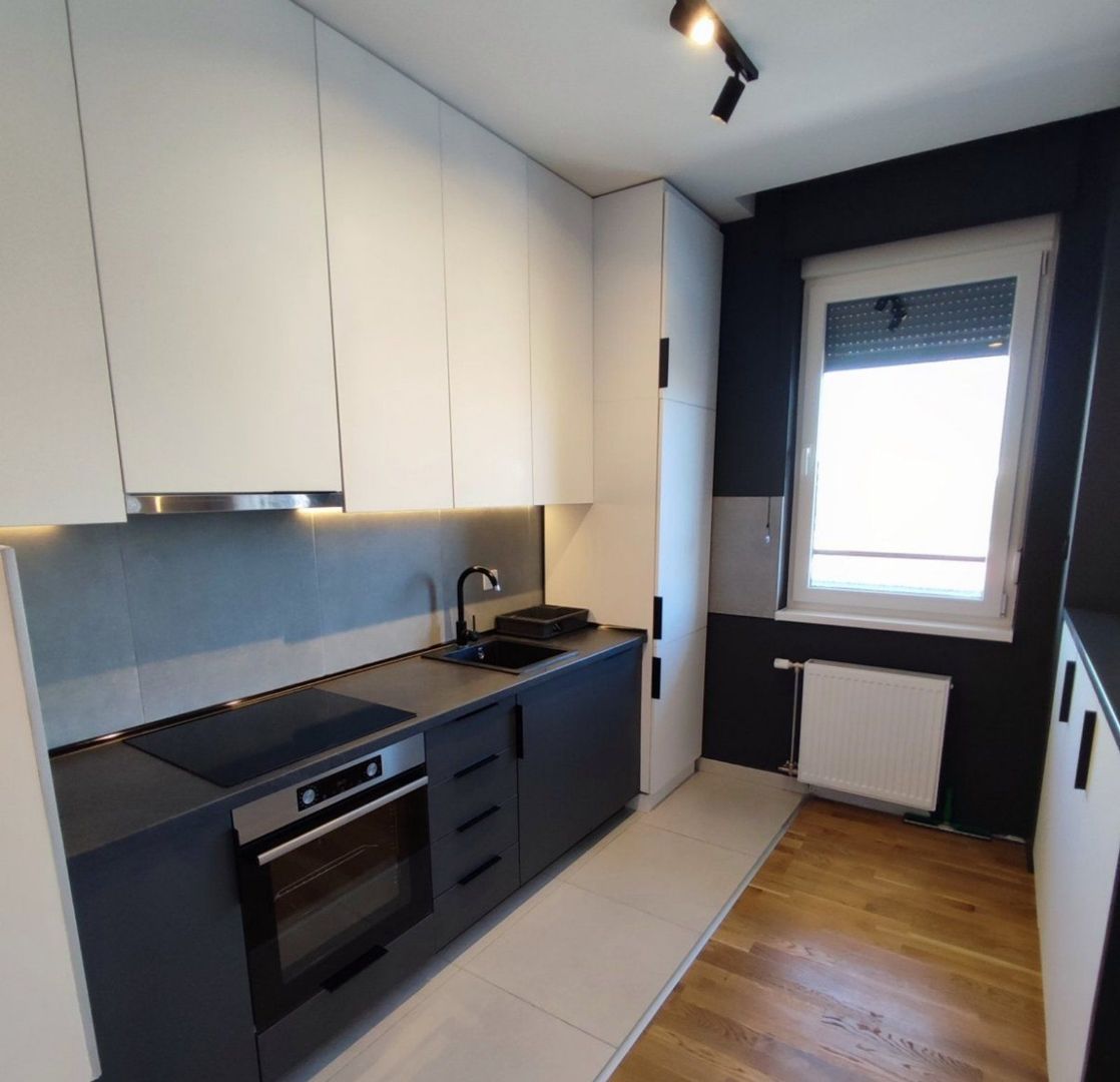 stan na prodaju Novi Sad 81m2 527730