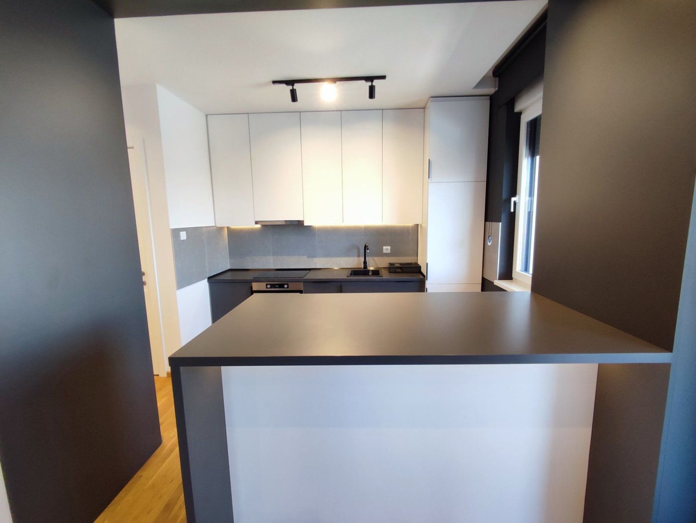 stan na prodaju Novi Sad 81m2 527730