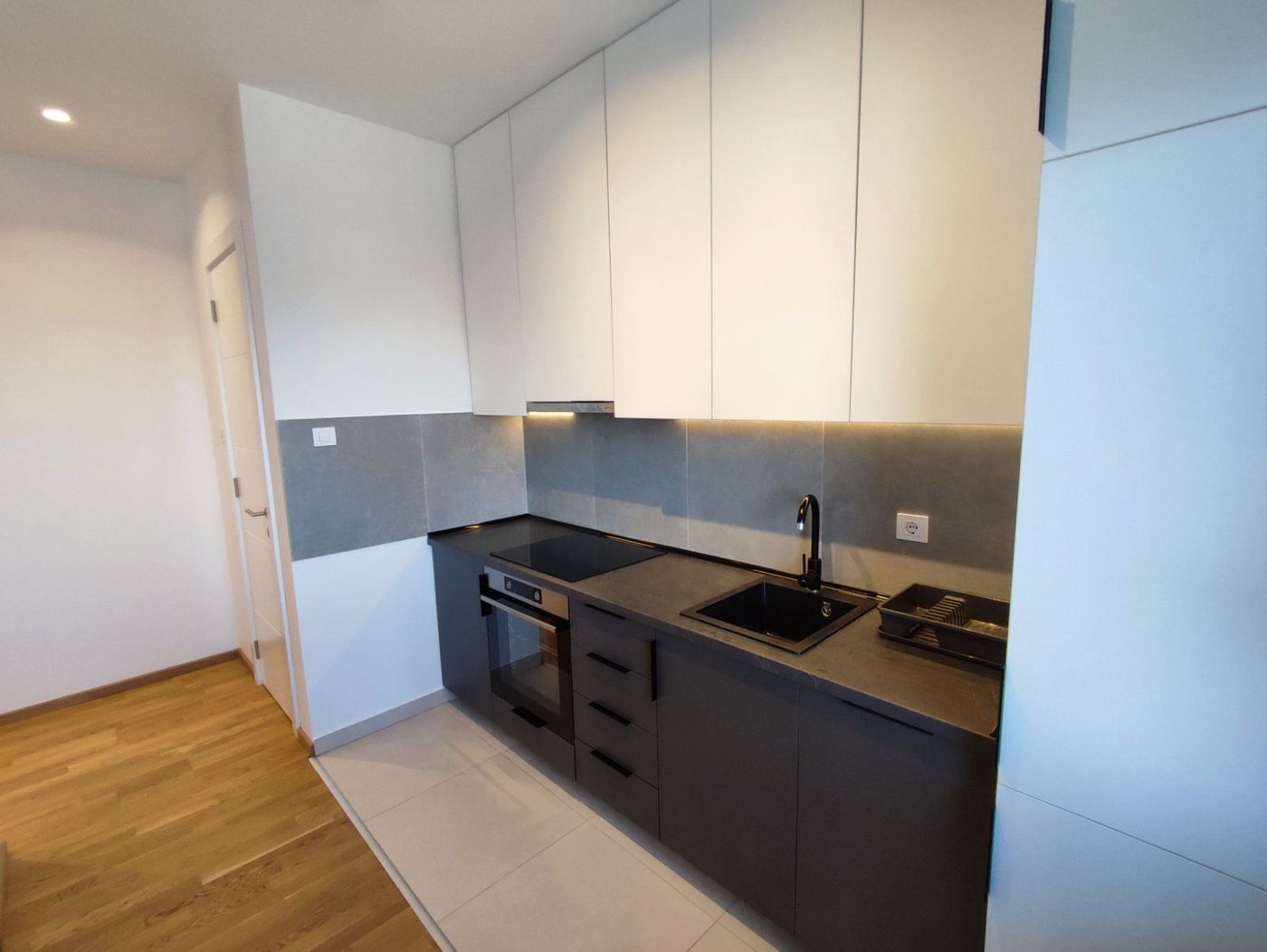 stan na prodaju Novi Sad 81m2 527730