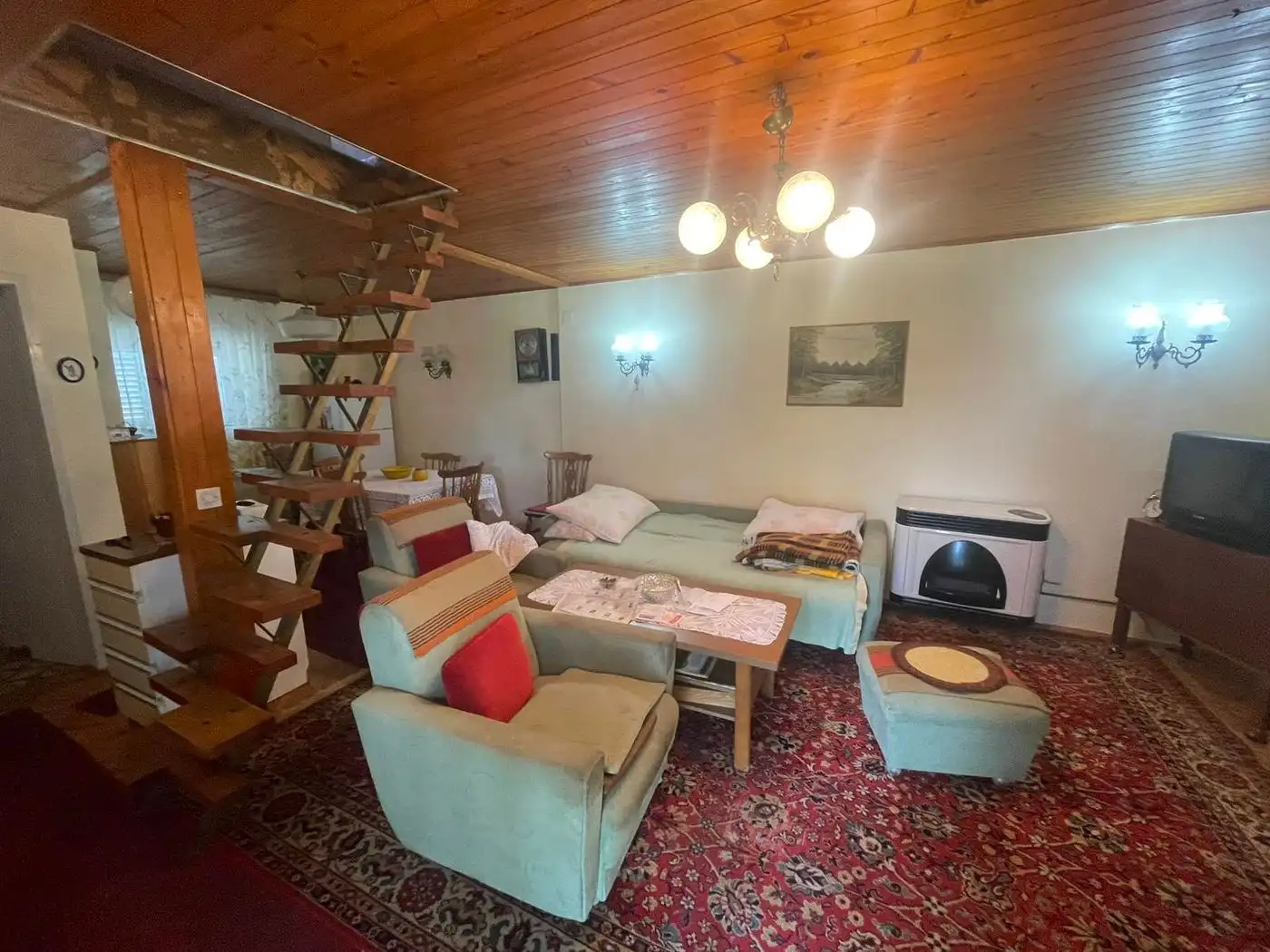 kuca na prodaju Čortanovci 44m2 563123