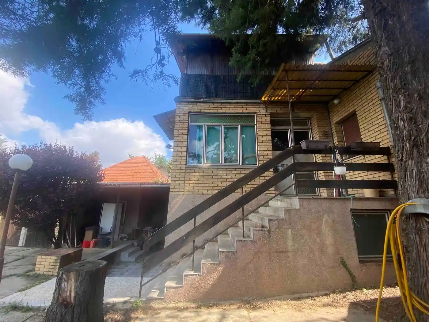 kuca na prodaju Sremska Kamenica 160m2 528043