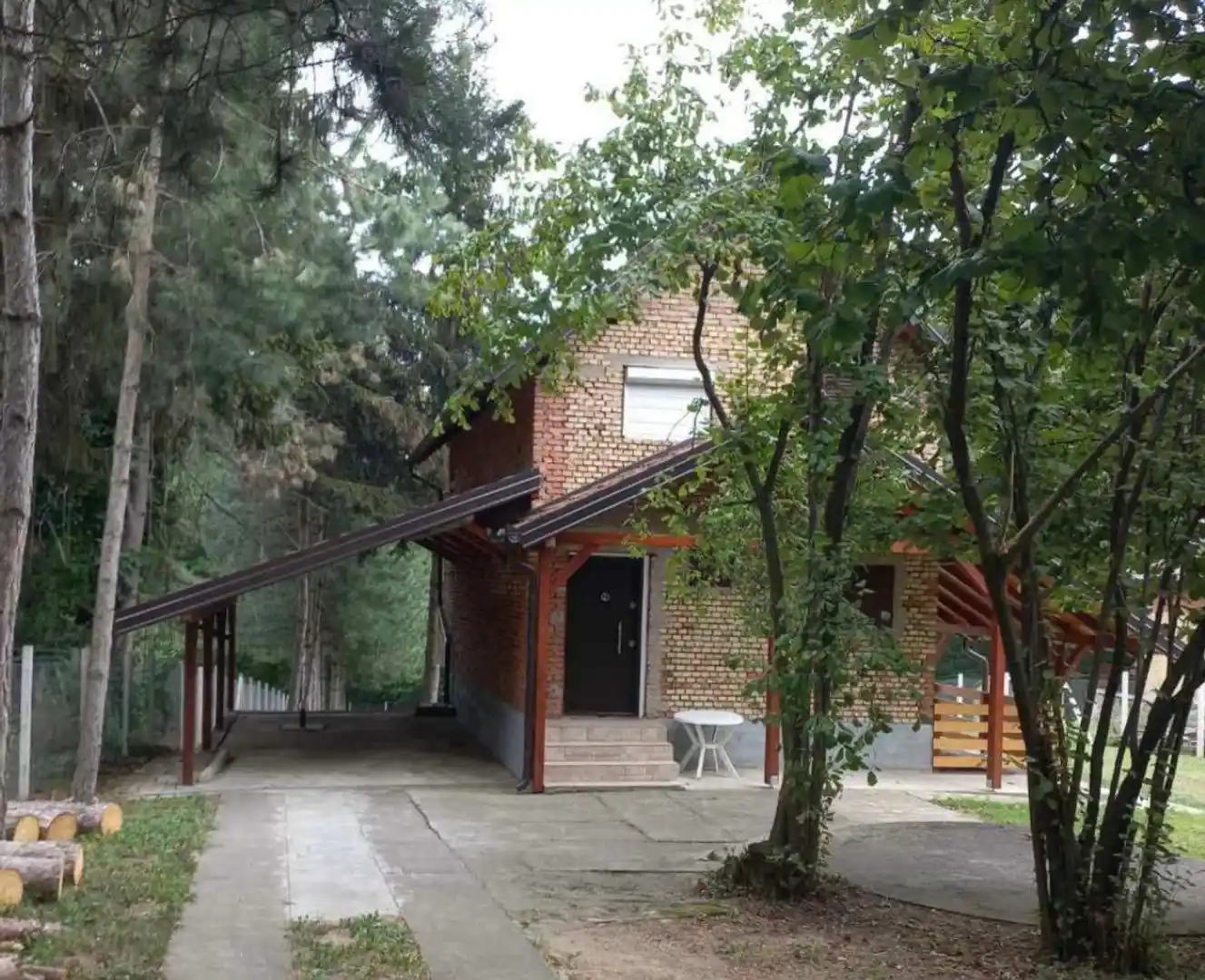 kuca na prodaju Vrdnik, 148m2 528449