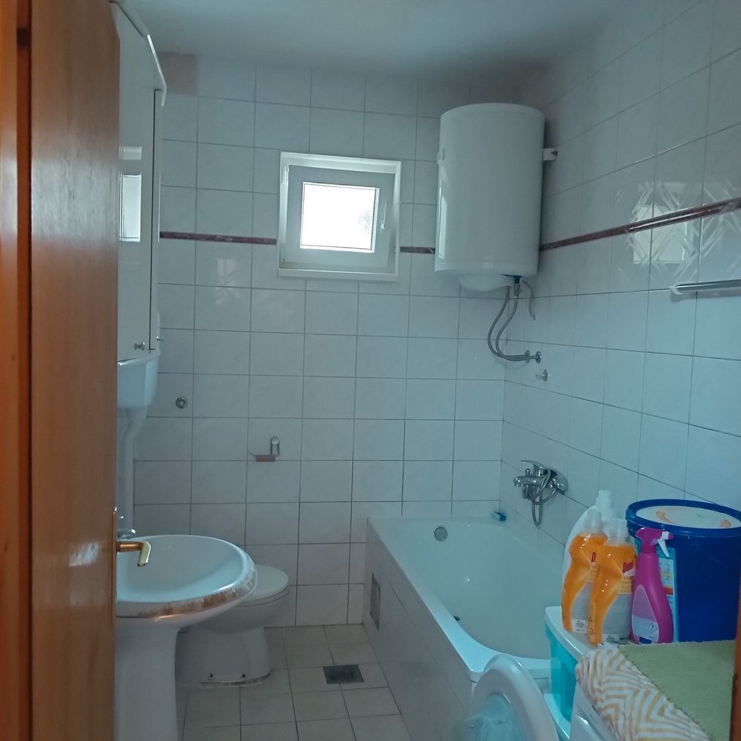 kuca na prodaju Veternik 272m2 529439