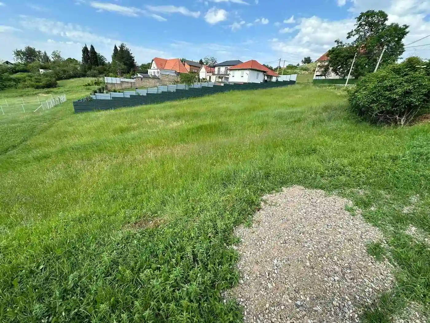 plac na prodaju Sremska Kamenica 767m2 525070