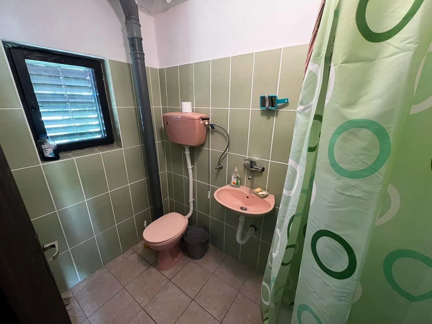 kuca na prodaju Čortanovci 179m2 529464