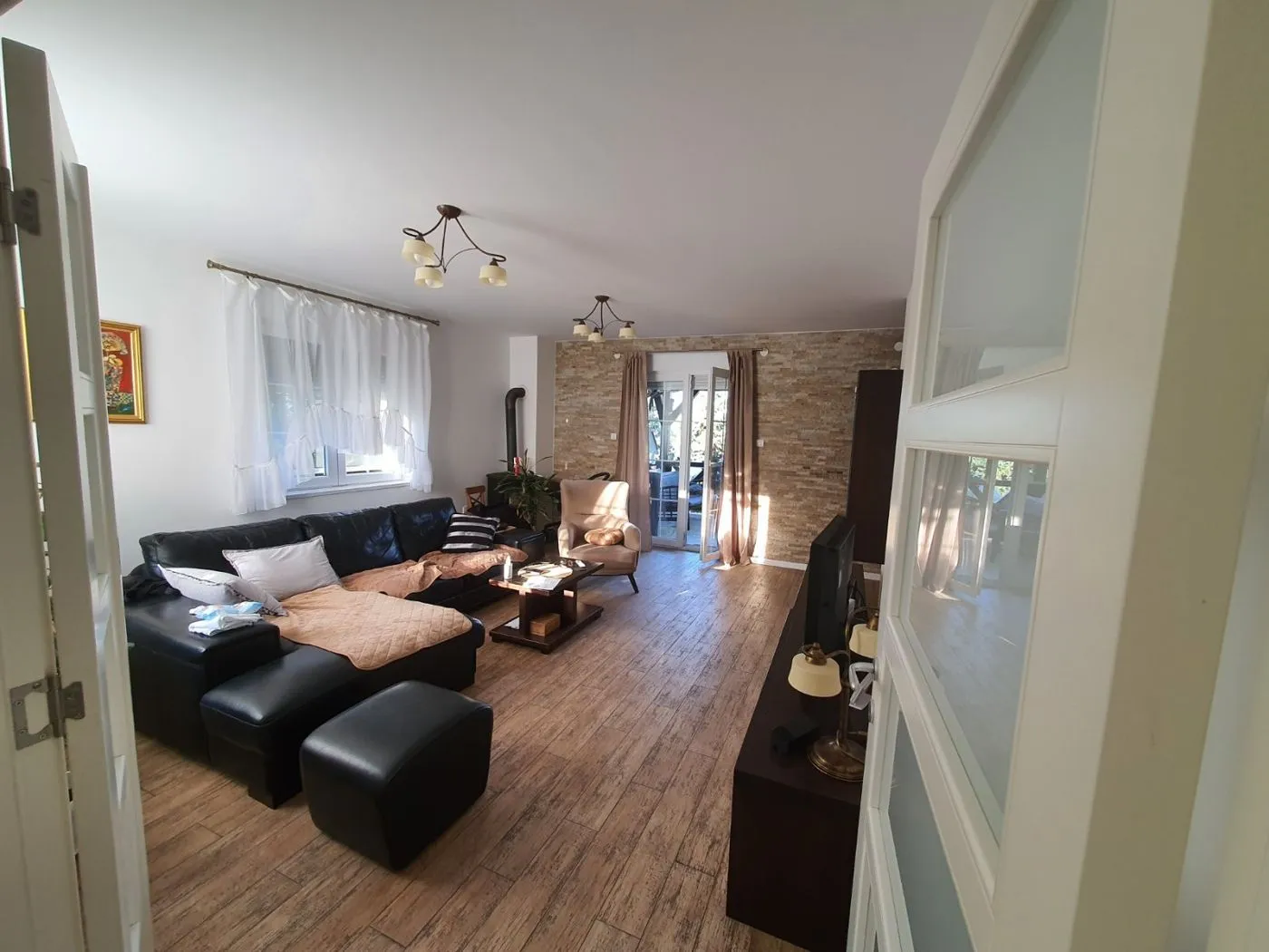 kuca na prodaju Sremska Kamenica, 244m2 529812