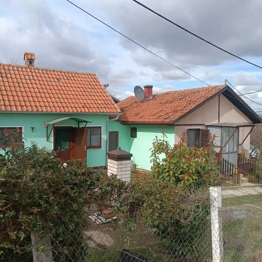 kuca na prodaju Čerević 58m2 530037