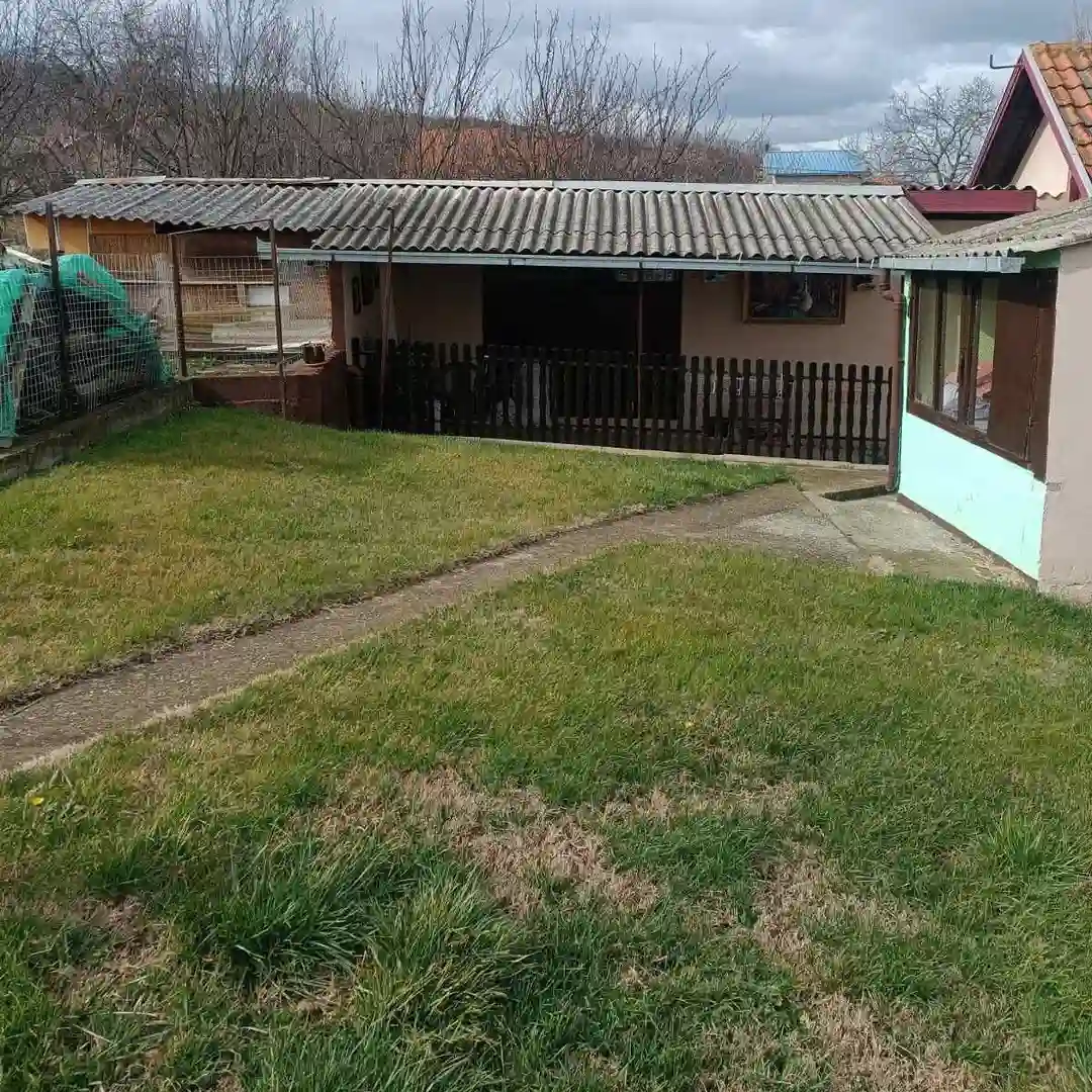 kuca na prodaju Čerević 58m2 530037