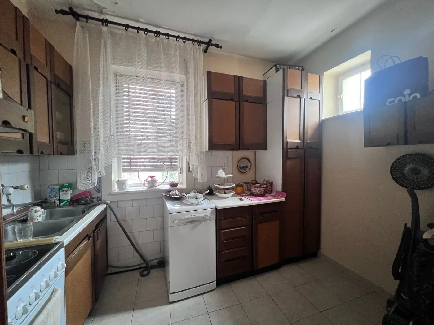 kuca na prodaju Novi Sad 157m2 530114