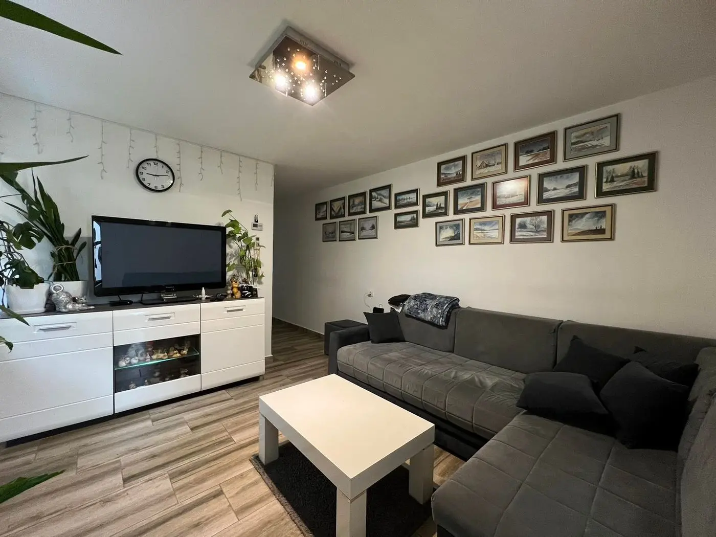 kuca na prodaju Novi Sad 85m2 530219