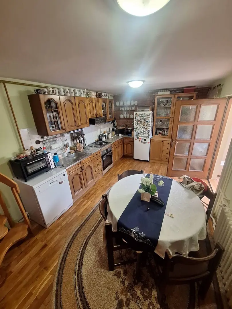 kuca na prodaju Novi Sad 177m2 530068