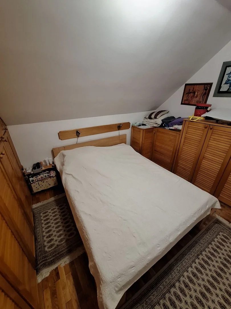 kuca na prodaju Novi Sad 177m2 530068