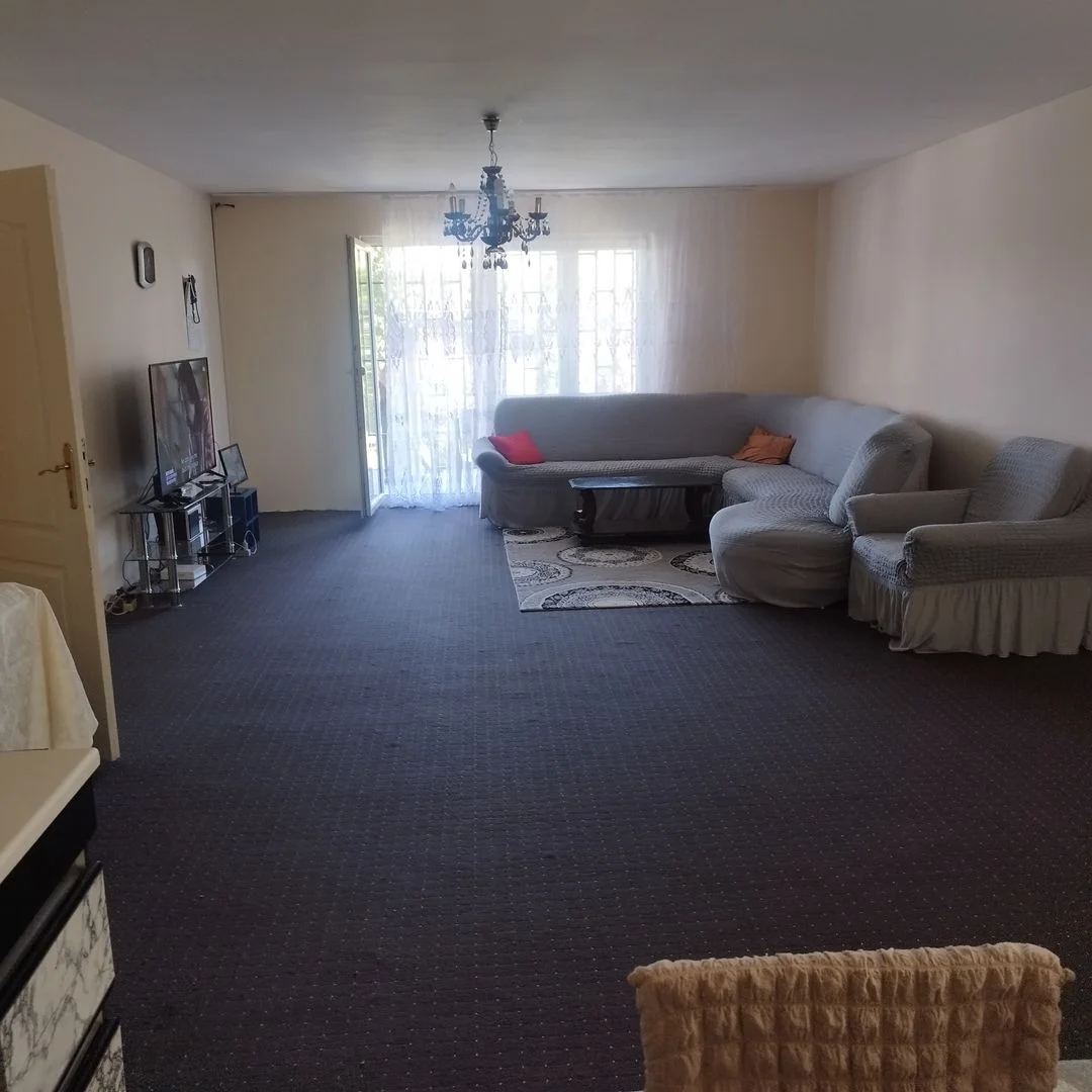kuca na prodaju Novi Sad 370m2 531486