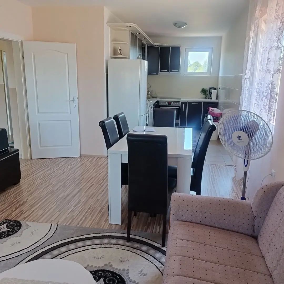 kuca na prodaju Novi Sad 370m2 531486