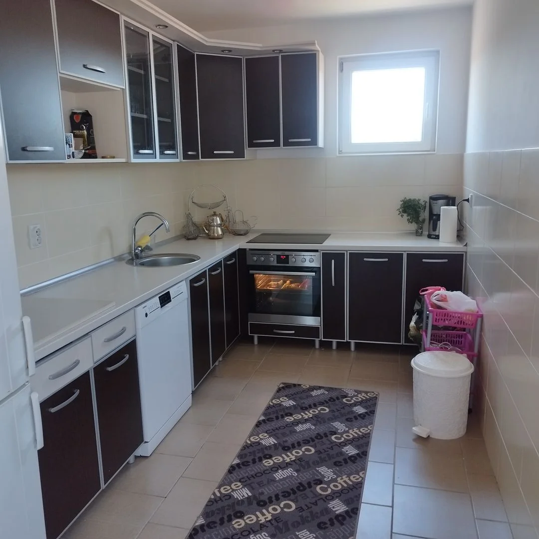 kuca na prodaju Novi Sad 370m2 531486