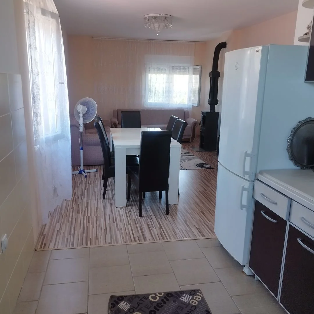 kuca na prodaju Novi Sad 370m2 531486