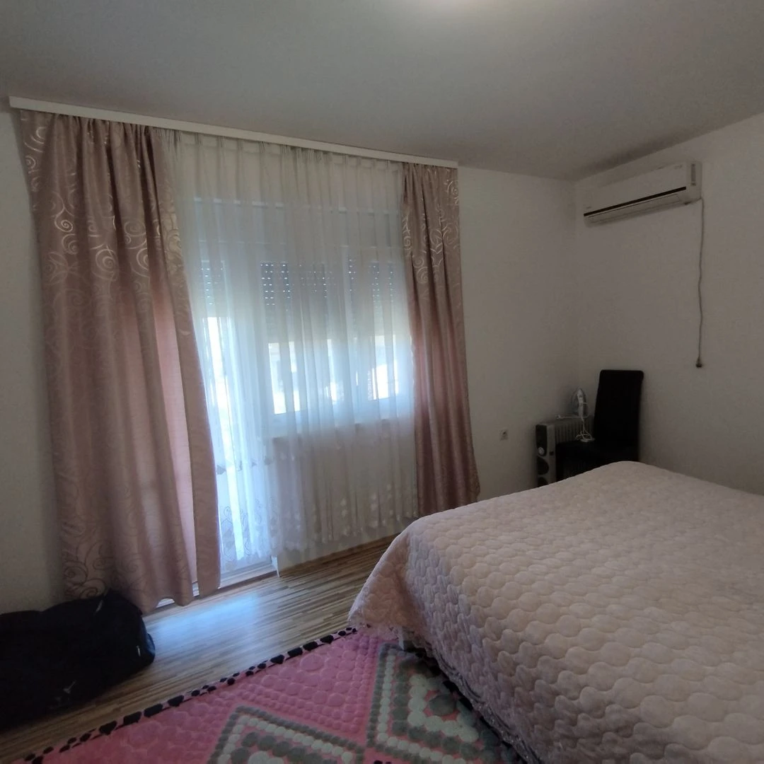kuca na prodaju Novi Sad 370m2 531486