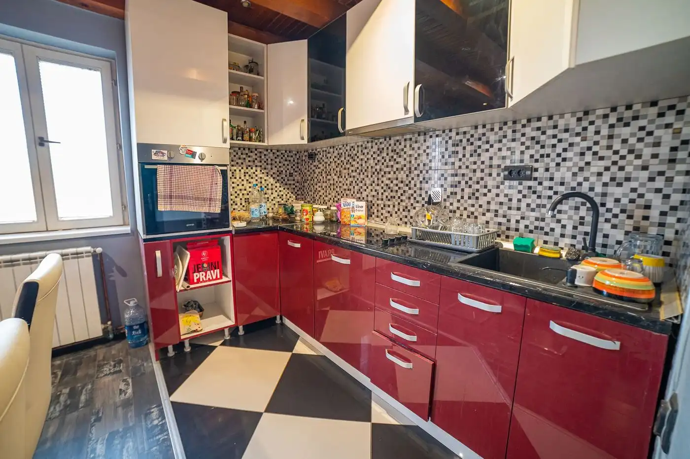 kuca na prodaju Novi Sad 330m2 562694