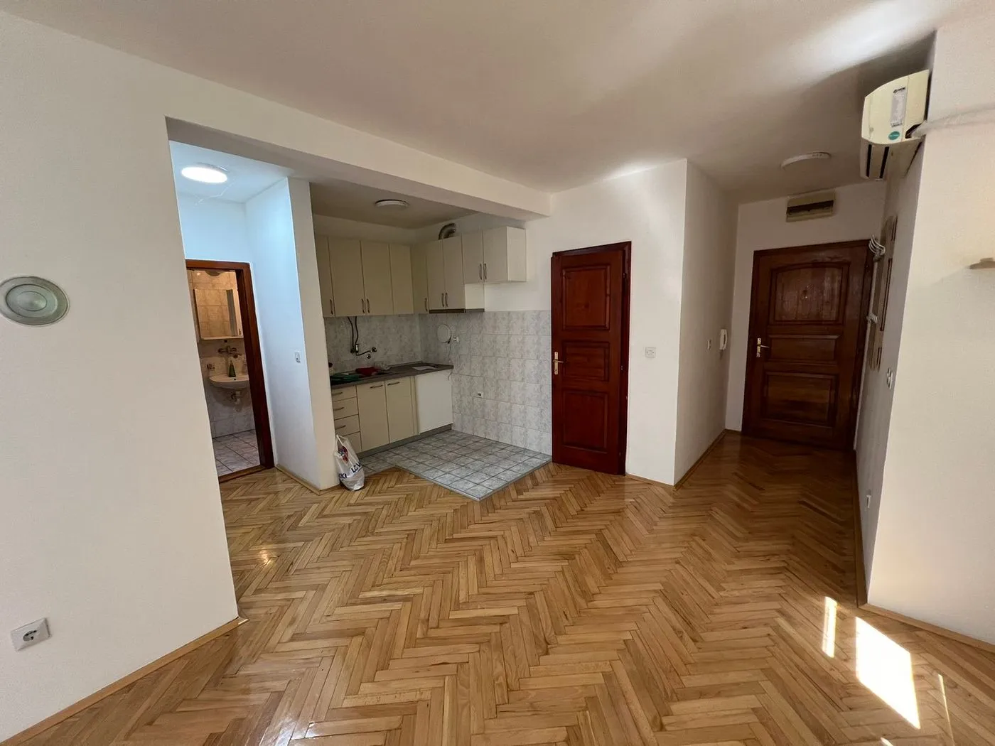 stan na prodaju Novi Sad 53m2 532282