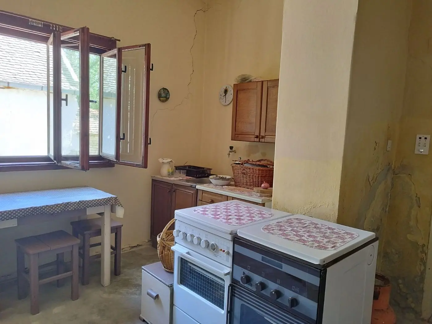 kuca na prodaju Žabalj 104m2 532628