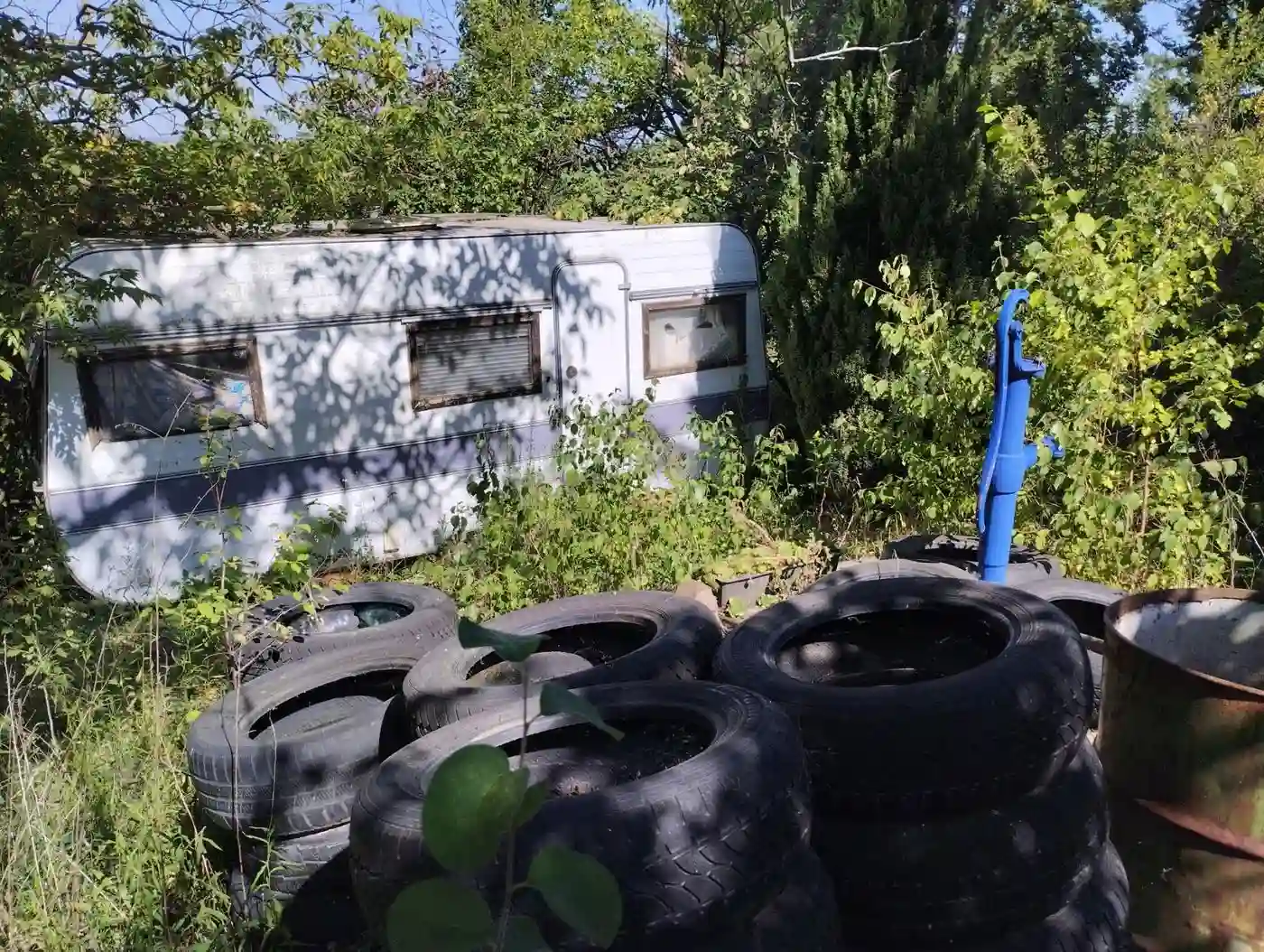 plac na prodaju Sremska Kamenica 1851m2 553244