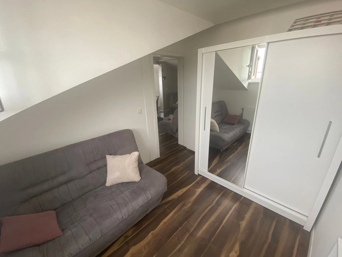 stan na prodaju Novi Sad 81m2 556629