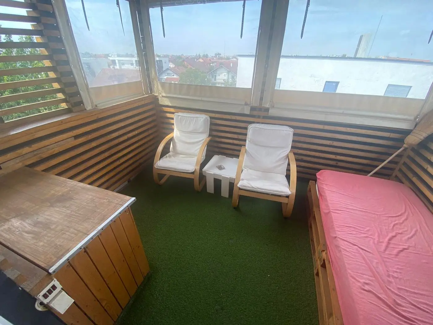 stan na prodaju Novi Sad 81m2 556629