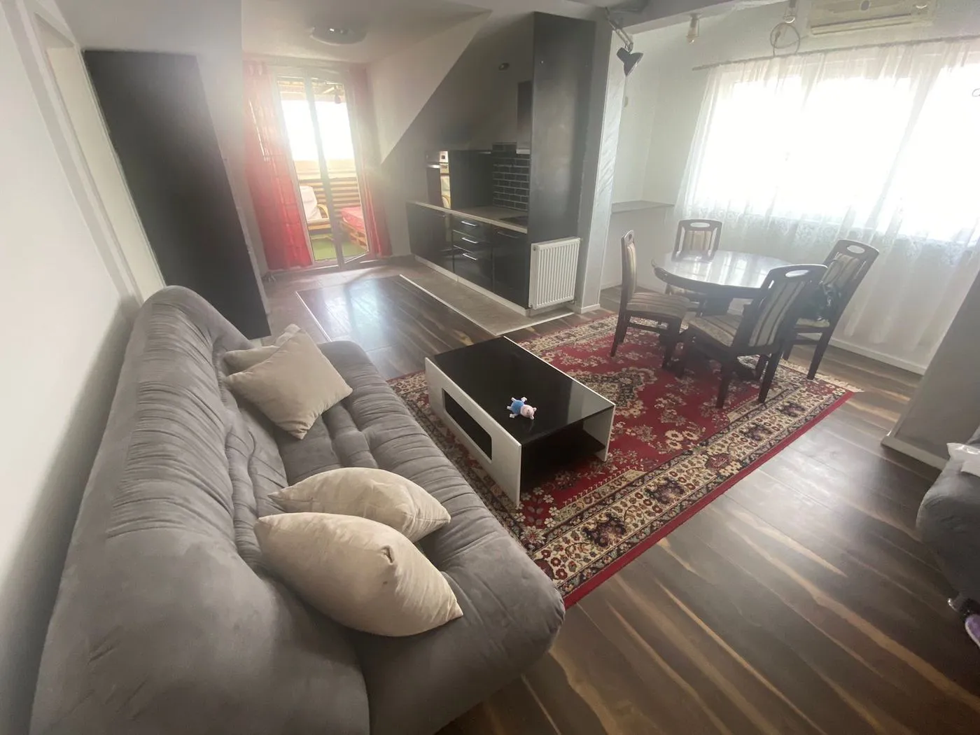 stan na prodaju Novi Sad, 81m2 556629