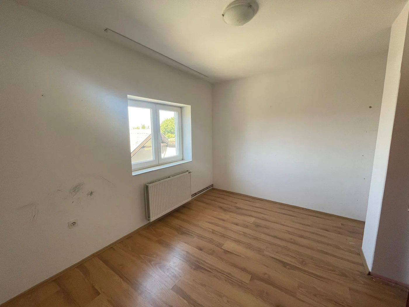 kuca na prodaju Sremska Kamenica 250m2 534089