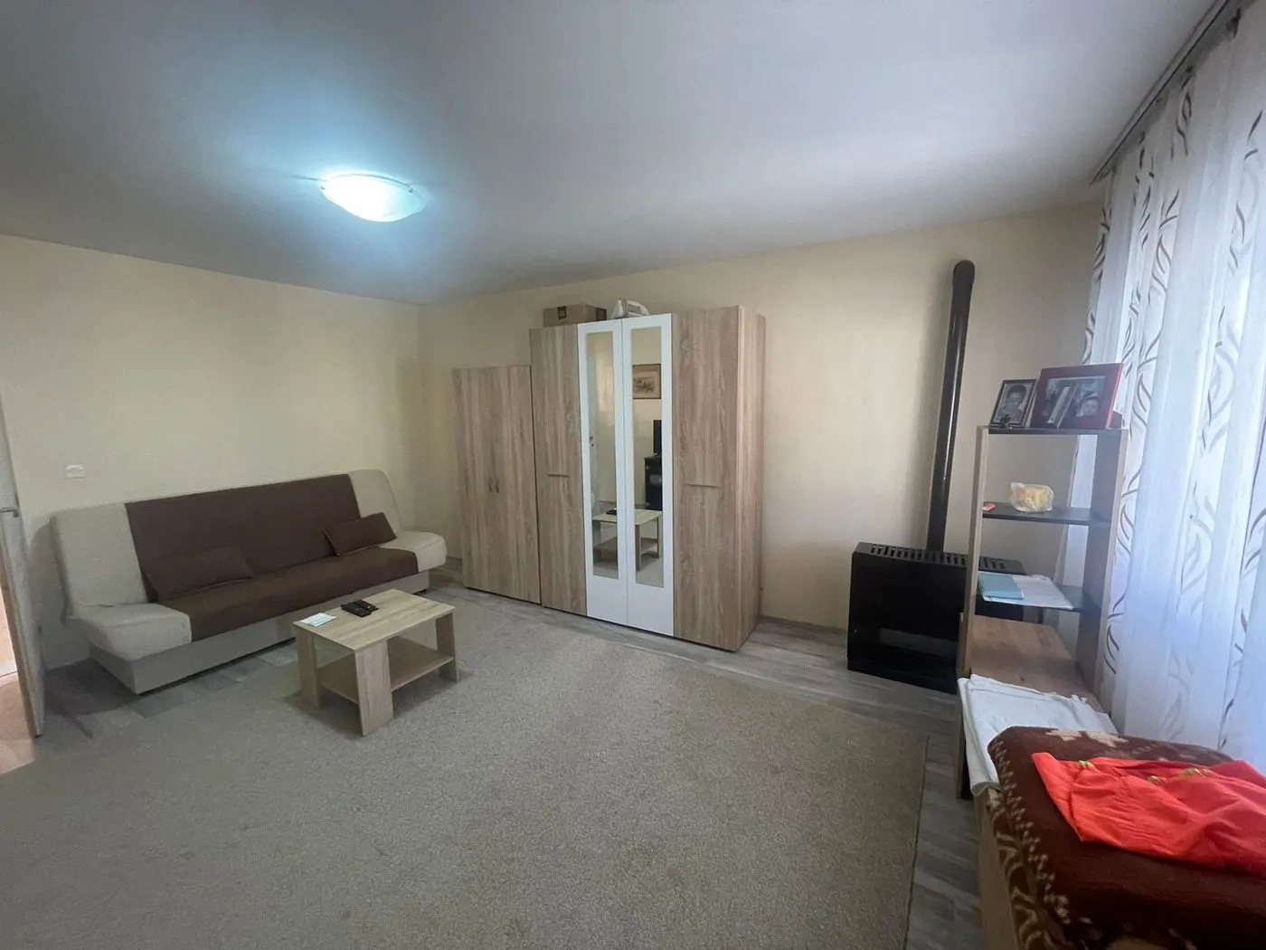 kuca na prodaju Sremska Kamenica 250m2 534089