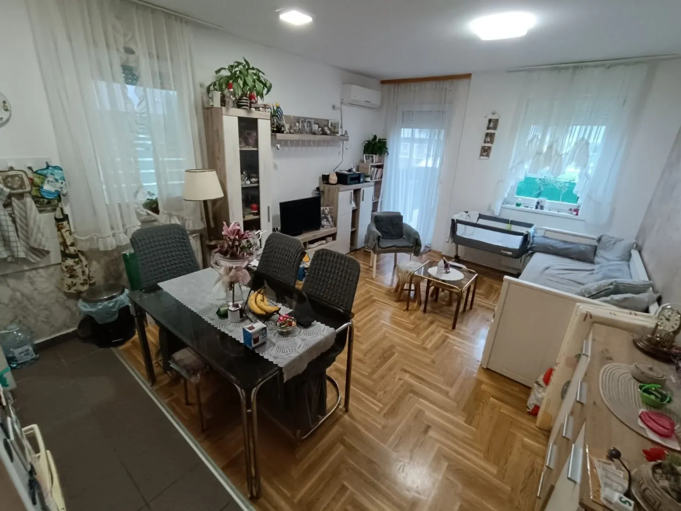 stan na prodaju Novi Sad, 49m2 534447