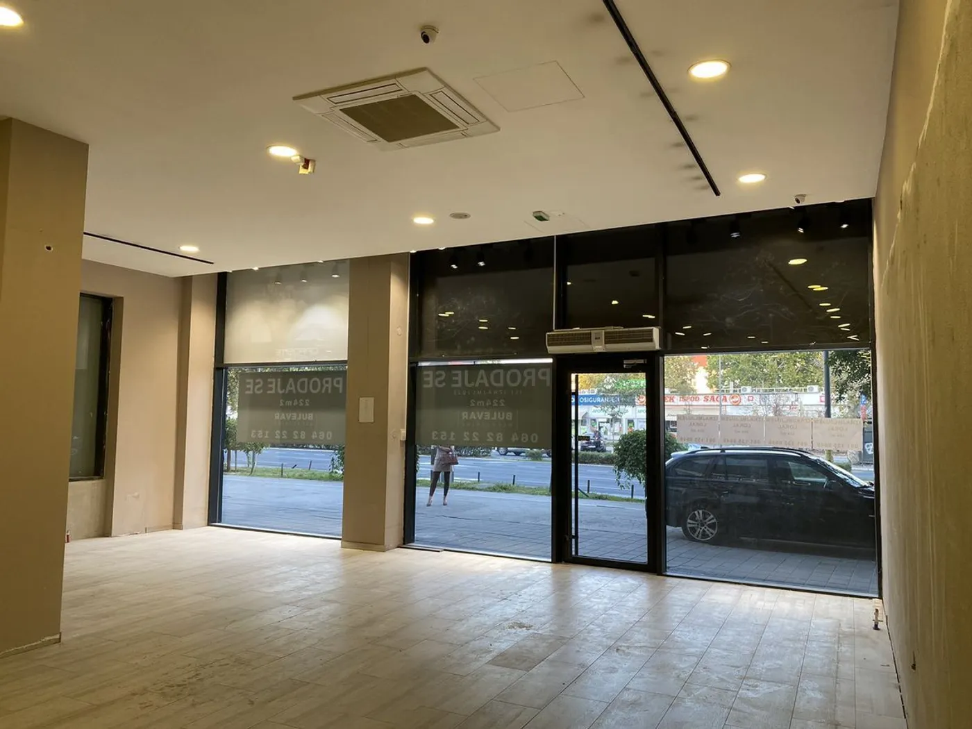 lokal na prodaju Novi Sad 224m2 531574