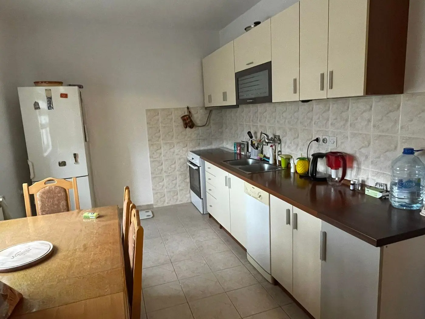 kuca na prodaju Novi Sad 300m2 535298
