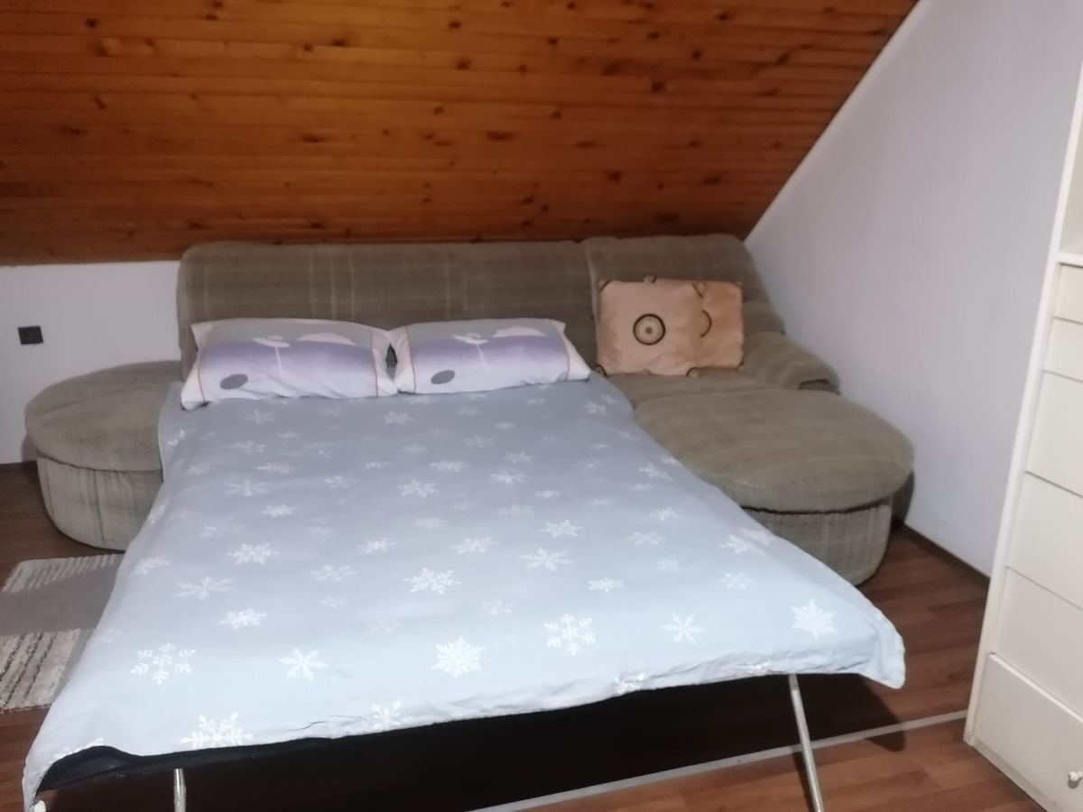 kuca na prodaju Bačko Gradište 187m2 535546