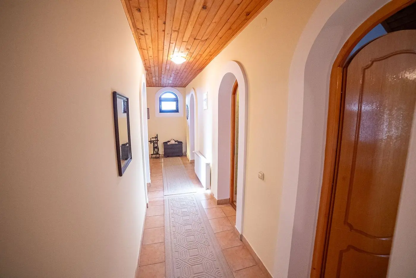 kuca na prodaju Veternik 241m2 535754