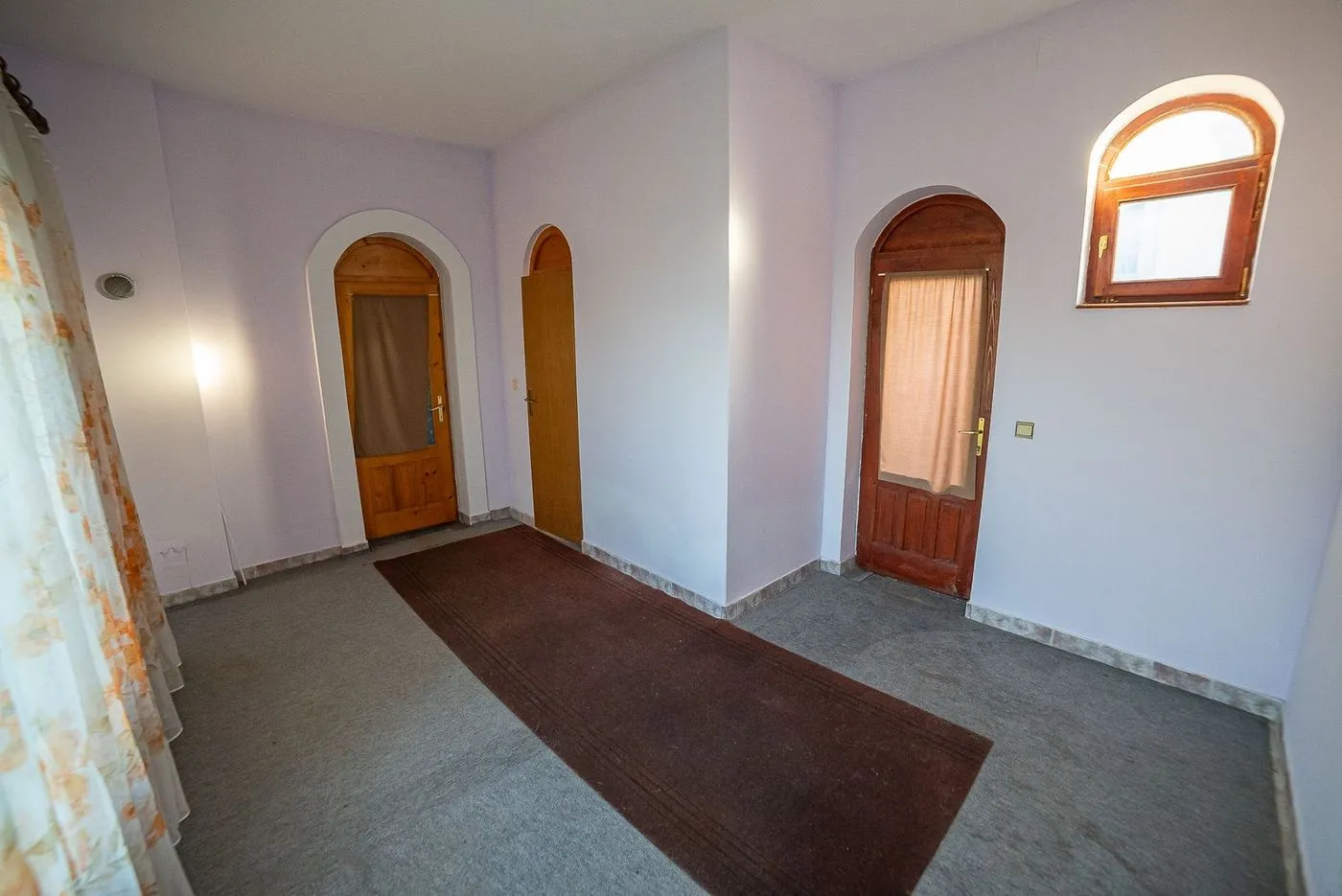 kuca na prodaju Veternik 241m2 535754