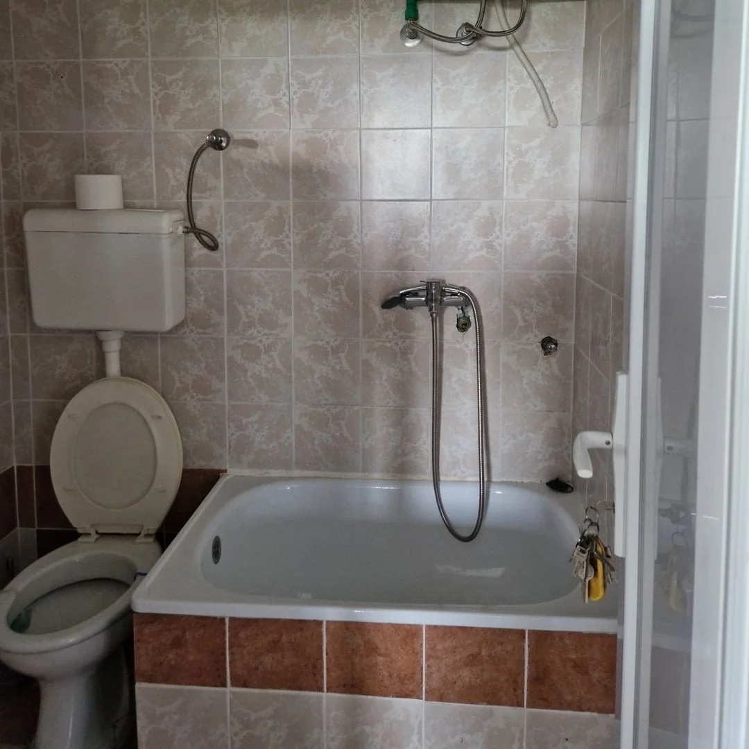 kuca na prodaju Krušedol 95m2 536618