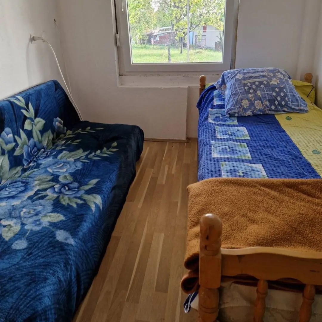 kuca na prodaju Krušedol 95m2 536618
