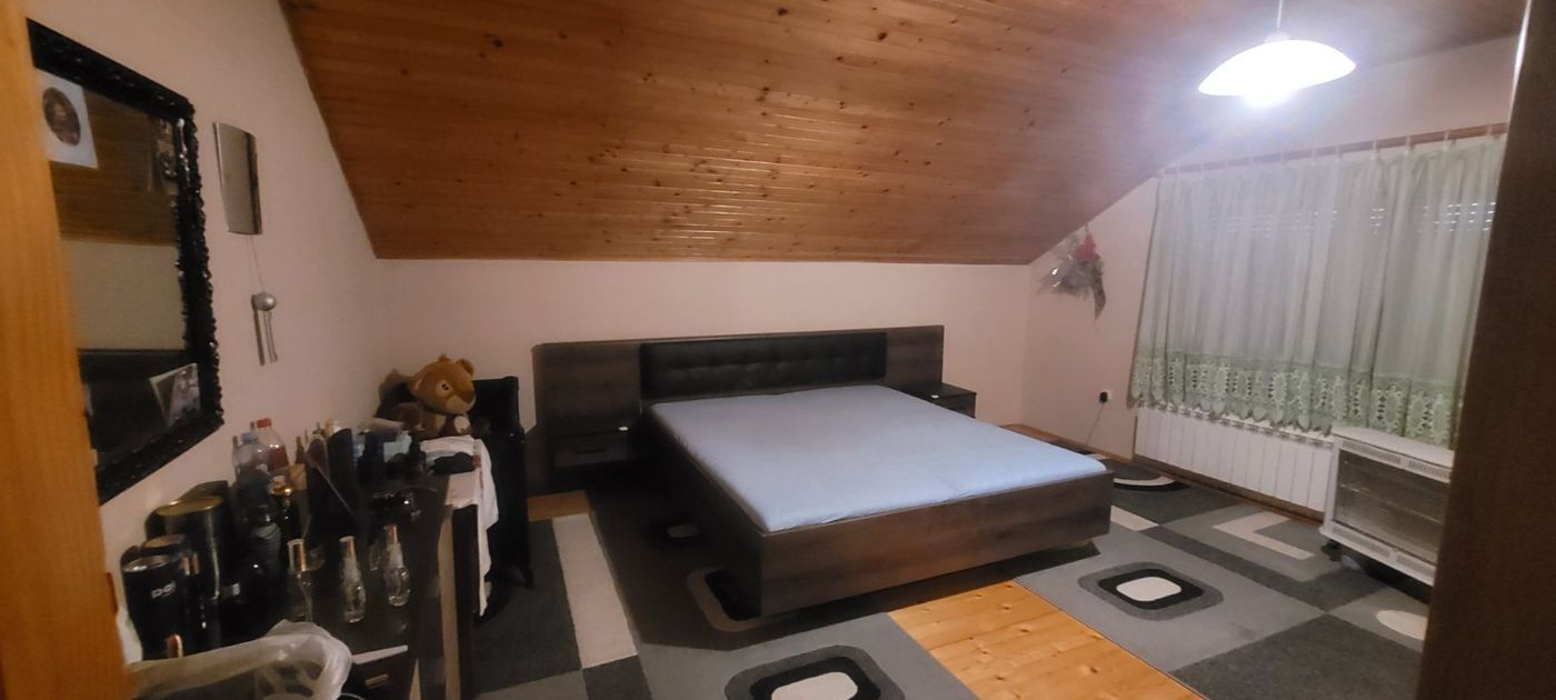 kuca na prodaju Novi Sad 180m2 537685