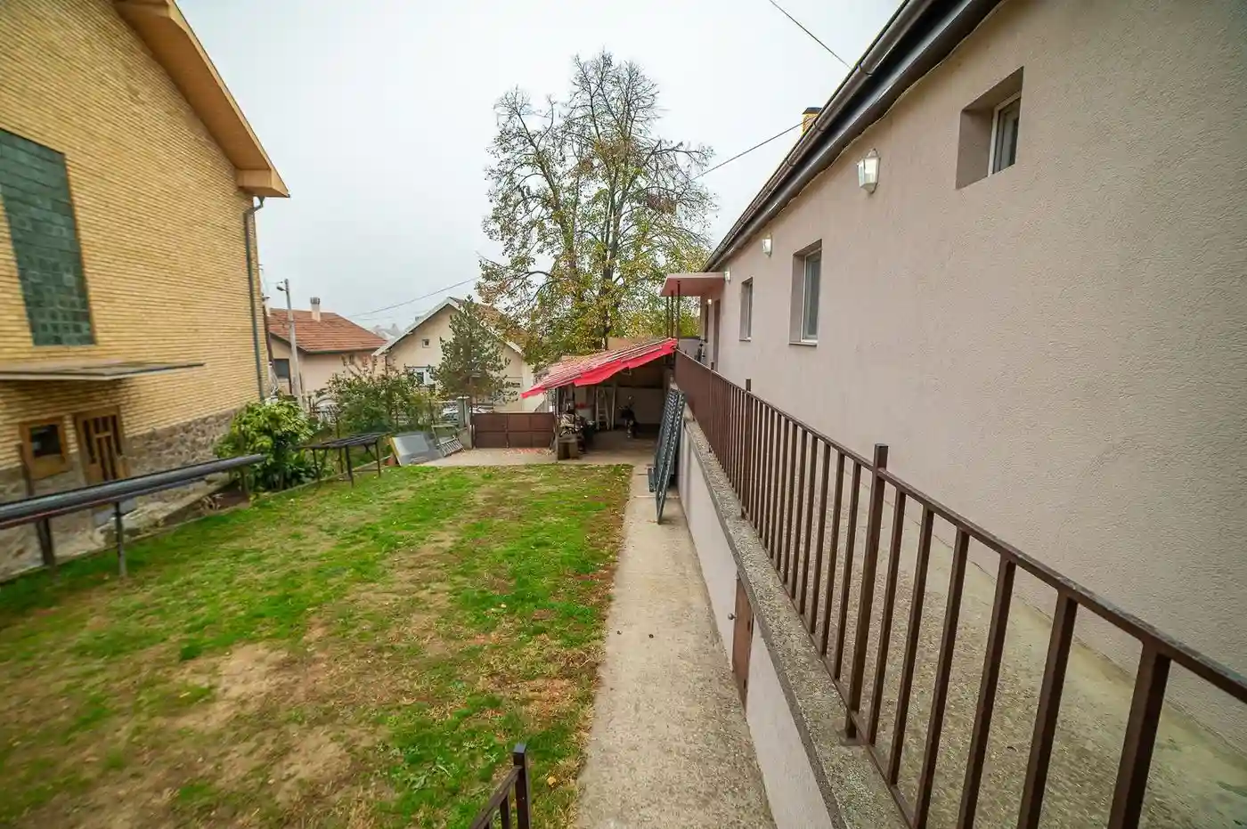 kuca na prodaju Sremska Kamenica 151m2 537503