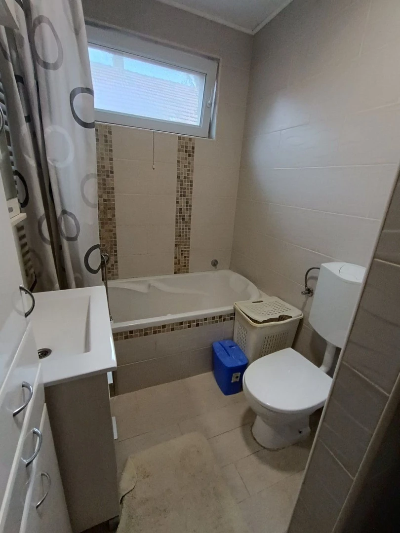 kuca na prodaju Sremski Karlovci 200m2 532277