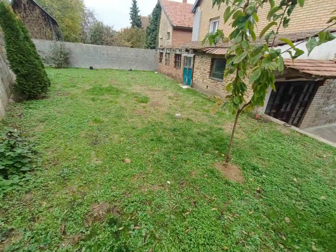 kuca na prodaju Sremski Karlovci 200m2 532277