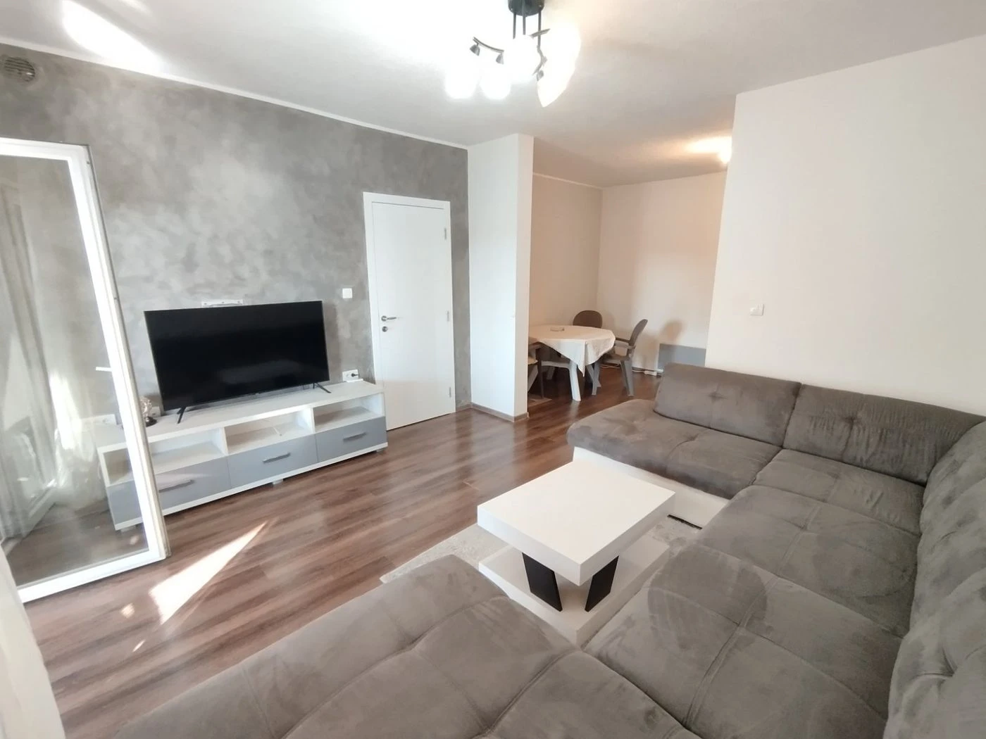 kuca na prodaju Novi Sad, 201m2 536683