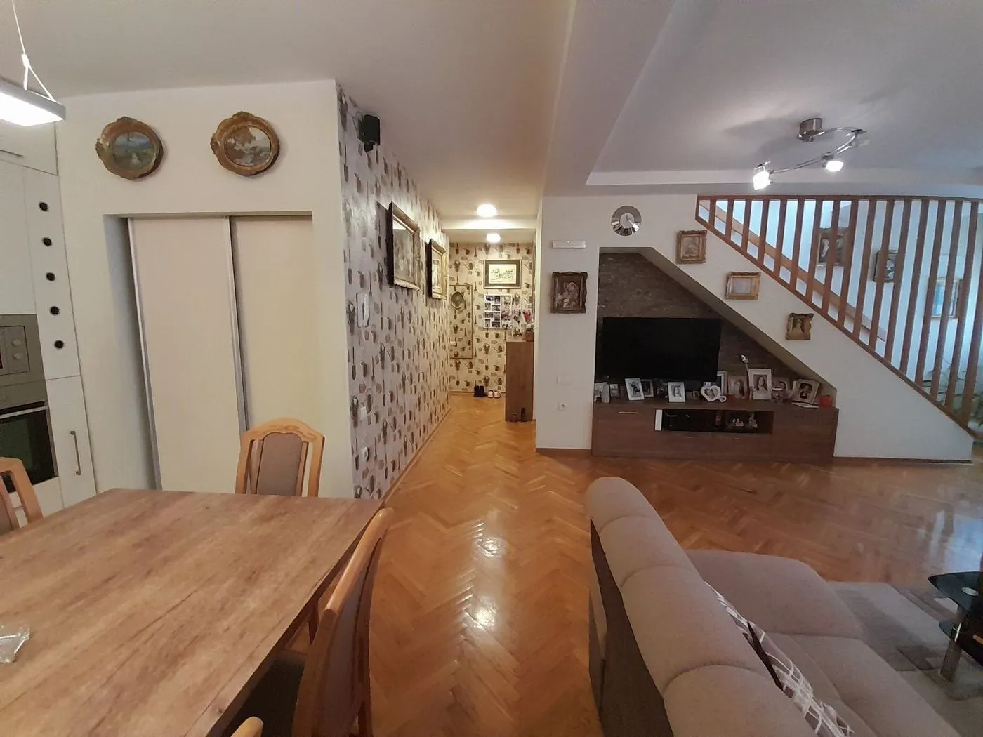stan na prodaju Novi Sad 124m2 538236