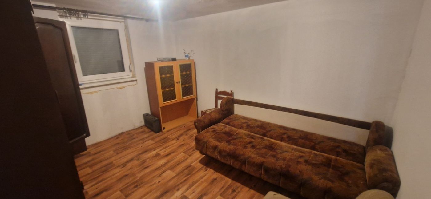 kuca na prodaju Ledinci 64m2 538061