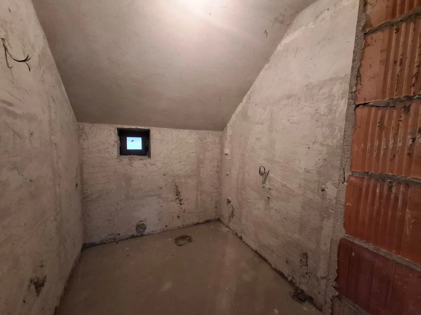 kuca na prodaju Petrovaradin 208m2 539042